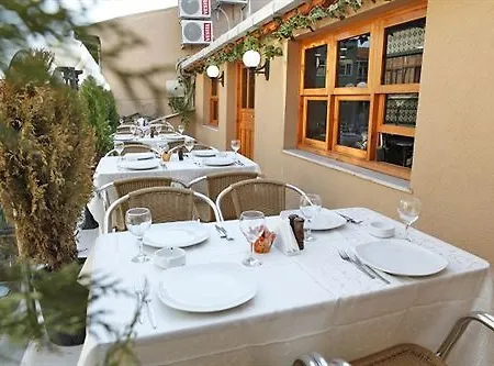 ホテル Piran 3*